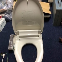 TOSHIBA ウオシイレットの画像