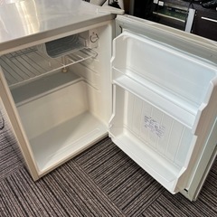 小型冷蔵庫0円の画像