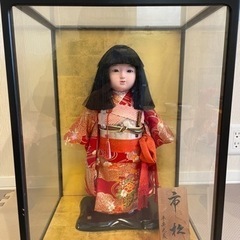 【引き取りに来てくださる方】市松人形　ガラスケース入り