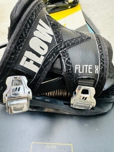 FLOW ERA 150cm ビンディング付 フリーラン パーク ジブ向け