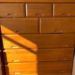 洋服タンスの画像