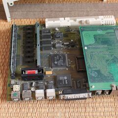 Macintosh Perfoma275（Color ClassicⅡ）の内部のみ（筐体・HDなし）の画像