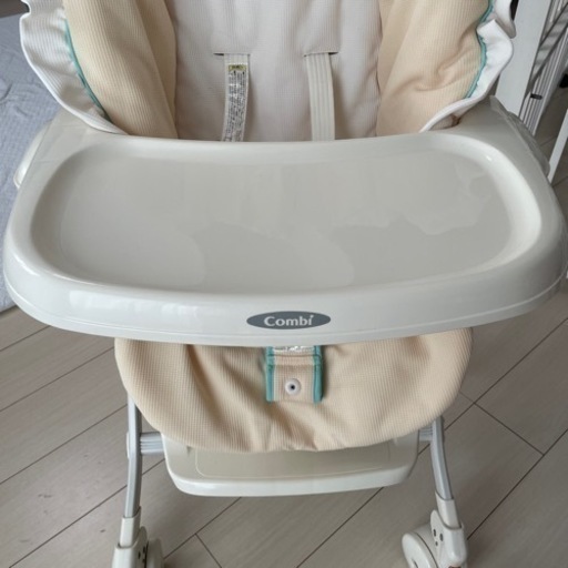 ハイローチェア　　バウンサー　セット