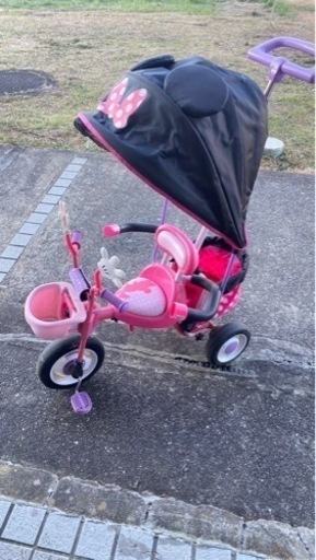 ミニーちゃん 三輪車 手押し
