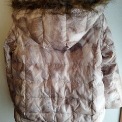 GU レディース ダウンジャケット ダウンコート XLサイズ アニマル柄 ヒョウ柄の画像