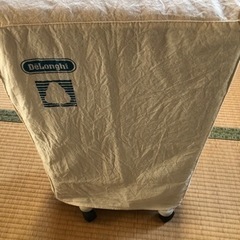 最終お値下げ　デロンギ　オイルヒーターの画像