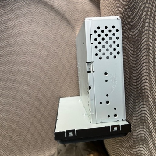 探していませんか？ナビ外した開口部分。初代ミライースダイハツ純正CDデッキチューナー日本製
