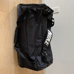 ナイキ　NIKE スポーツバッグ　新品の画像