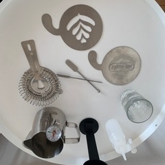 デロンギコーヒーメーカーBC0410JWカフェアートセット付きの画像