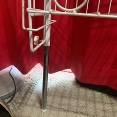 キッチン収納　突っ張りポール仕様の画像