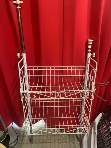キッチン収納　突っ張りポール仕様