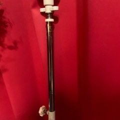 キッチン収納　突っ張りポール仕様の画像