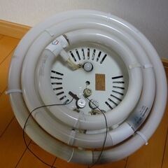 和風ペンダントライト　あなたのお部屋がレトロな雰囲気に　（３灯用）の画像
