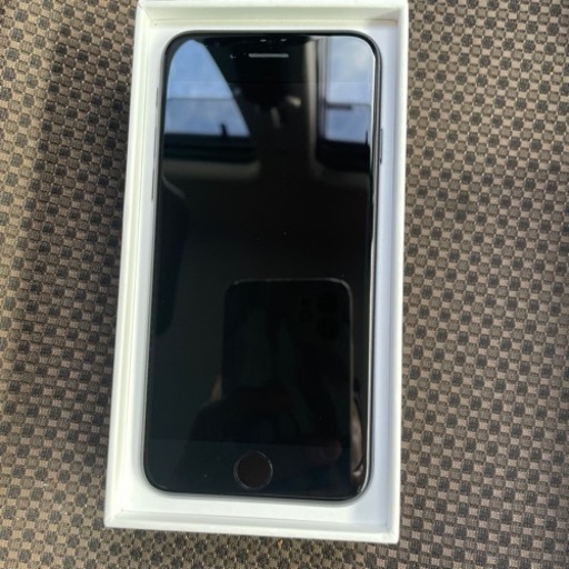 売却済?‍♂️iPhone SE 第二世代☀️ほぼ新品！本日までなら1000円引き