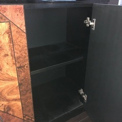 キャビネットの画像