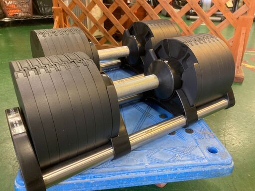 1/14まで商談中【愛品倶楽部柏店】NÜO FLEXBELL232 可変式ダンベル32kg×2個