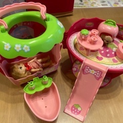 小さなリカちゃん　おままごと