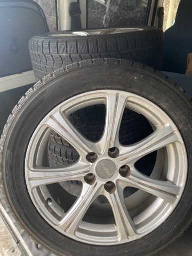 スタッドレスタイヤ　アルミホイール付き