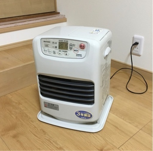 石油ファンヒーター　2014年製　FW-2514NE 動作確認済み