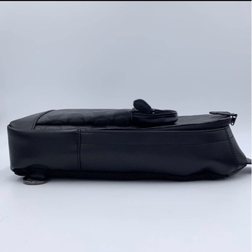 【美品】COACH コーチ ボディバッグ PVC レザー クロスボディ ブラック 値下げ COACH コーチ ボディバッグ クロスボディー PVC レザー