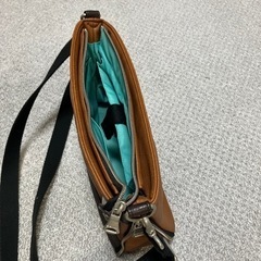 ビアンキ ショルダーバッグ レザーの画像