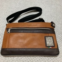 ビアンキ ショルダーバッグ レザー