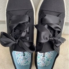 厚底スニーカー LL 1足 室内試し履きのみの画像