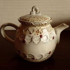 お茶のセット～ポット＋湯飲み＋お盆＋くわの木箸(一膳)　新品未使用の画像