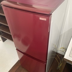 冷蔵庫　137L　一人暮らしサイズ　SJ-14T
