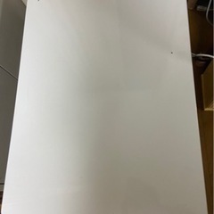 折りたためるローテーブル