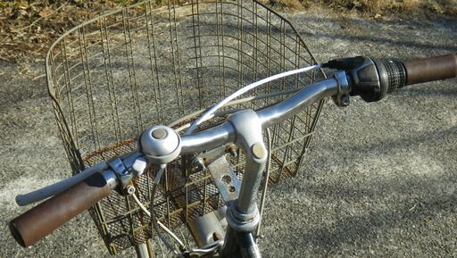 FILA自転車 27インチ ６段変速 シティサイクル サビ・傷あり 不具合なし