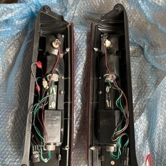 エブリィワゴン DA64W LEDテールランプ ジャンクの画像