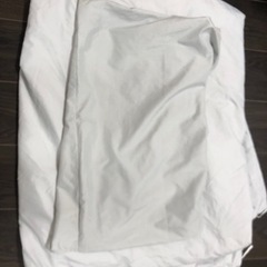 敷布団と掛け布団と枕カバーの画像