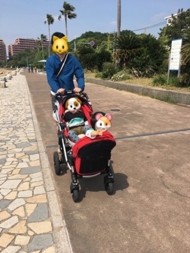 値下げ！　双子ベビーカー　セレブ御用達　ベビージョガーシティセレクト　ダブル　赤