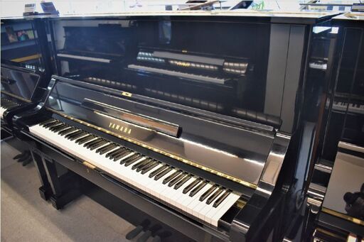 ヤマハ中古アップライトピアノ　UX（1980年製造）