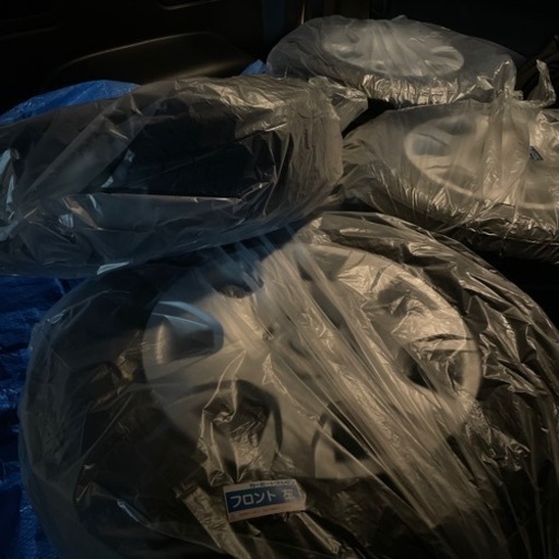 ハイエース7型　純正ホイールタイヤ　新車外し