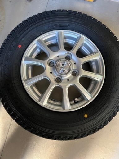 新品未使用品　スタッドレス　軽自動車