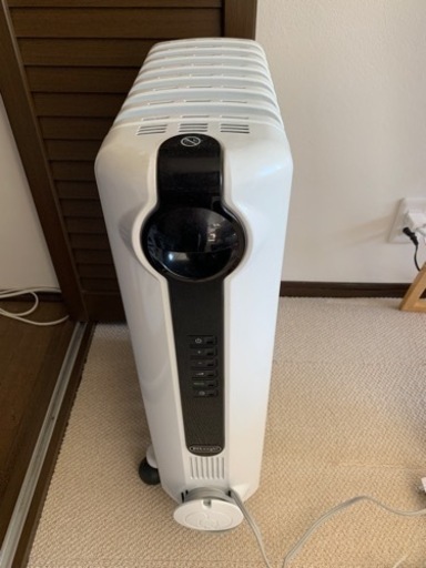 デロンギ　オイルヒーター　