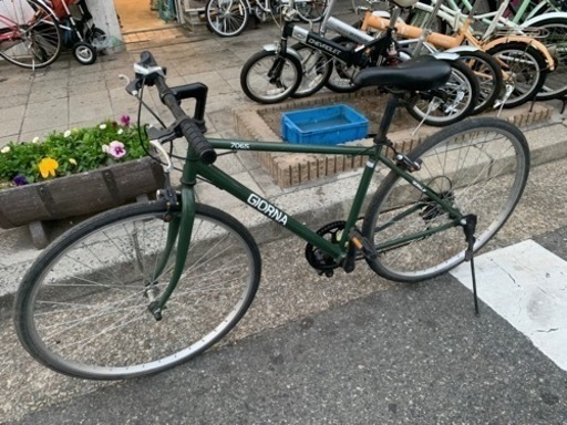 ?? クロスバイク　700x28c  6変速　緑　