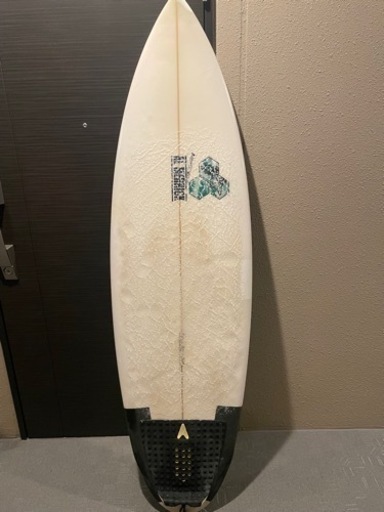 サーフボード　ネックベアード