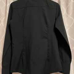 ブラウス　黒　新品の画像