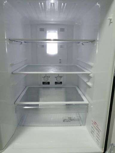 2020年製　三菱冷蔵庫146L　MR-P15E-B1