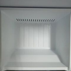 2020年製　三菱冷蔵庫146L　MR-P15E-B1の画像