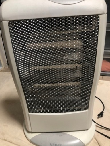 カーボンヒーター FS-BH122  暖まります