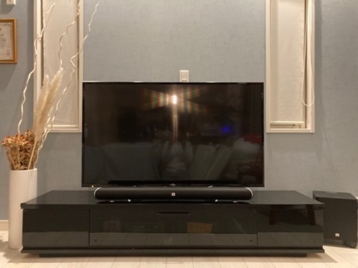 テレビ台　鏡面　ブラック　ローボード