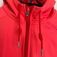 NIKEナイキ レディースパーカー（ピンクに近い赤）Ｌサイズ【値下げ交渉可】の画像