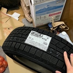 新品15インチスタッドレスタイヤ4本