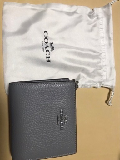 コーチ二つ折り財布^_^お値下げ致します！他の出品よりジモティさんでは、お安くしてます！6000円からお値下げ5000円^_^