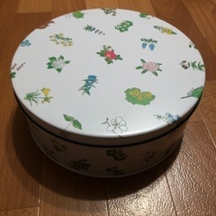 六花亭　空き缶　直径約22㎝の画像