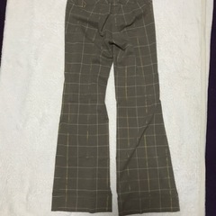レディース　パンツ　ブーツカット
  Lくらいの画像